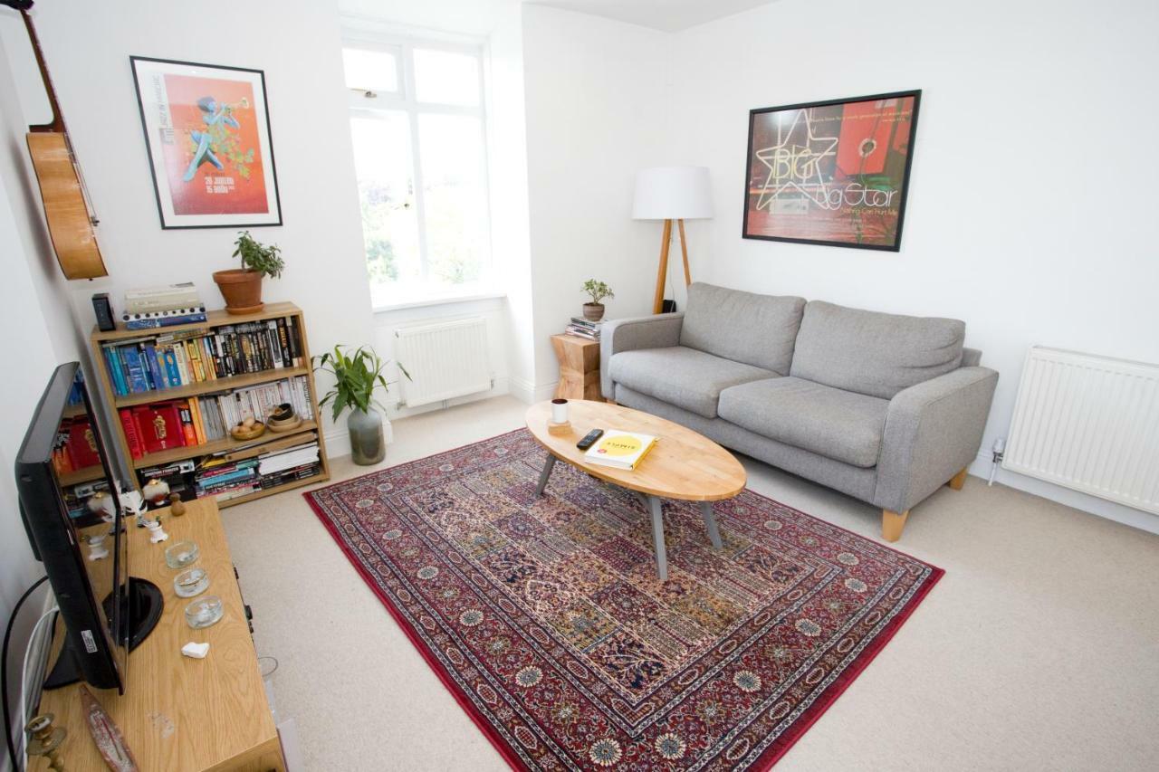 Bright 2 Bedroom Apt - Great Location - Free Parking Bournemouth Exteriör bild